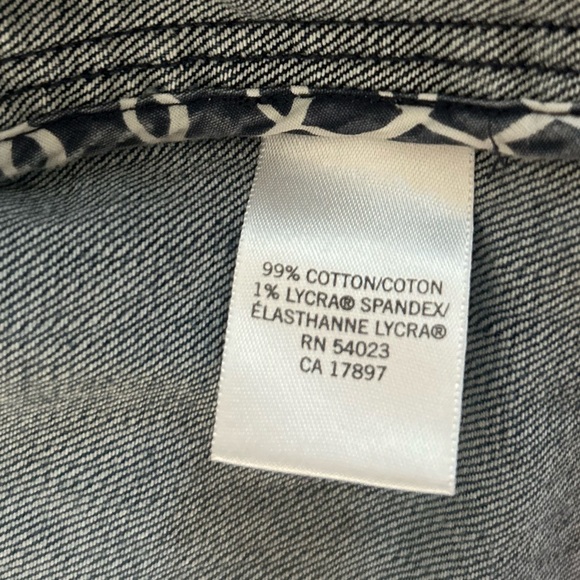 Banana Republic - Women Petite Demin Jacket - Picture 6 of 13